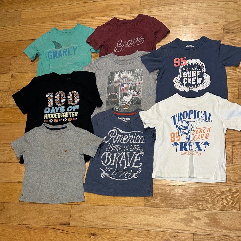 Boys (size 5) Assorted Short Sleeve T-Shirts